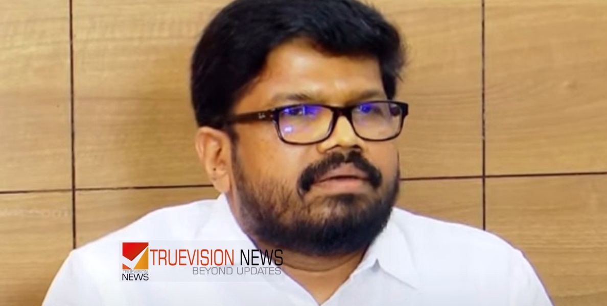'തെറ്റായ കാര്യം പാർട്ടിയിൽ വെച്ചുപൊറുപ്പിക്കില്ല, പാർട്ടിക്ക് പാർട്ടിയുടെതായ രീതിയുണ്ട്' - കുഞ്ഞികൃഷ്ണനെതിരെ നടപടി സൂചന നൽകി കെ.കെ രാഗേഷ് 