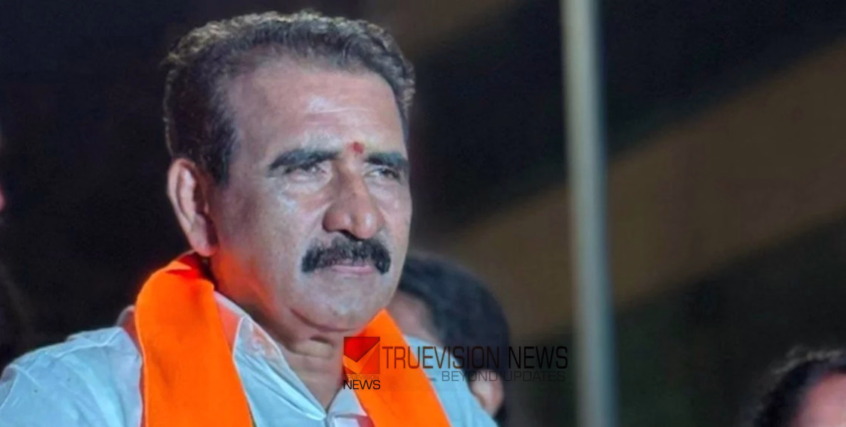 ബി ഗോപാലകൃഷ്‌ണന് ആശ്വാസം; നാമനിർദേശ പത്രിക സ്വീകരിച്ചു