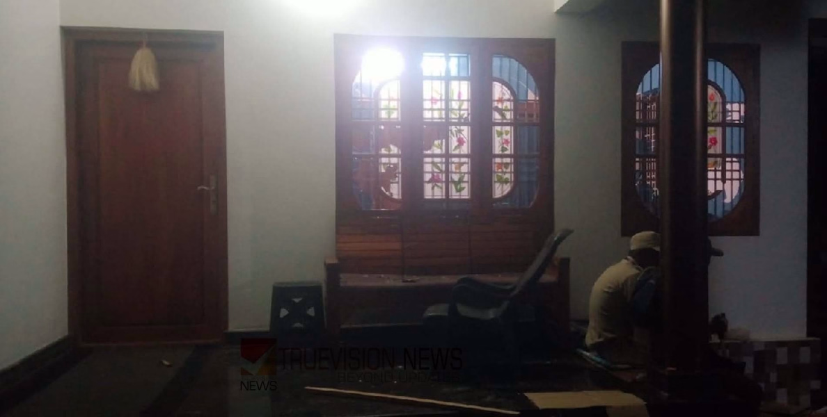 കണ്ണൂര്‍ മയ്യിലില്‍ യുഡിഎഫ് ബൂത്ത് ഏജന്റിന്റെ വീടിന് നേരെ ആക്രമണം
