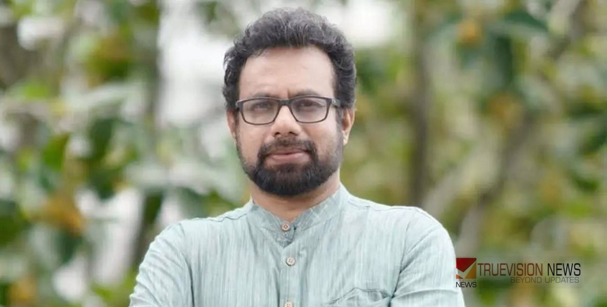 ലക്ഷ്യം തെരഞ്ഞെടുപ്പ്, 'ഇത് ഇന്ത്യയുടെ ചരിത്രത്തിൽ ആദ്യം; രാജ്യത്തെ അഭിസംബോധന ചെയ്യുമ്പോൾ വിലകുറഞ്ഞ രാഷ്ട്രീയ പ്രസ്താവന നടത്തുന്നു' - ജോണ്‍ ബ്രിട്ടാസ്