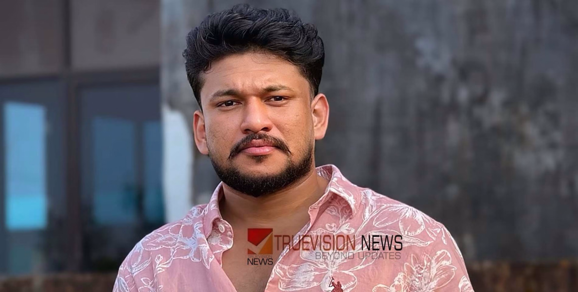 അർജുൻ ആയങ്കിക്കെതിരെ കേസെടുത്ത് പൊലീസ്; ഹൈവേ കവർച്ചയുടെ ഗൂഢാലോചനയ്ക്ക് എത്തിയതെന്ന് വിലയിരുത്തൽ