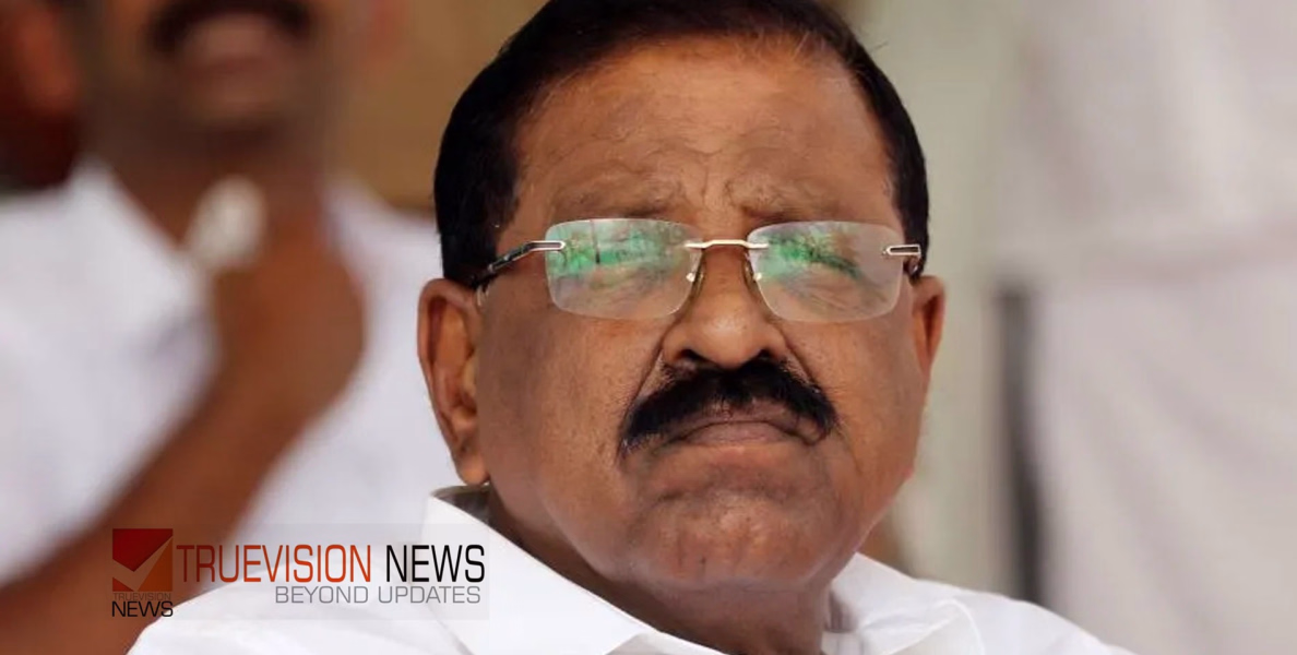  'കടൽ കടന്ന് വന്നവനെ കൈത്തോട് കാണിച്ച് പേടിപ്പിക്കരുത്, അൽപ്പൻ ആരെന്ന് ജനങ്ങൾക്ക് അറിയാം'; രാജ്മോഹൻ ഉണ്ണിത്താനെ ഭീഷണിപ്പെടുത്തി യൂത്ത് കോൺഗ്രസ് നേതാവ് 