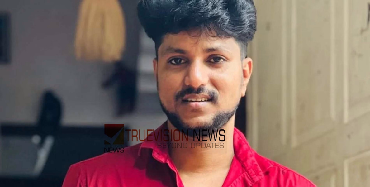 കോഴിക്കോട് വളയത്ത് സ്കൂട്ടറിന്റെ ഡിക്കിയിൽ ഒളിപ്പിച്ചു കടത്താൻ ശ്രമിച്ച മാഹി മദ്യവുമായി യുവാവ് പിടിയിൽ 