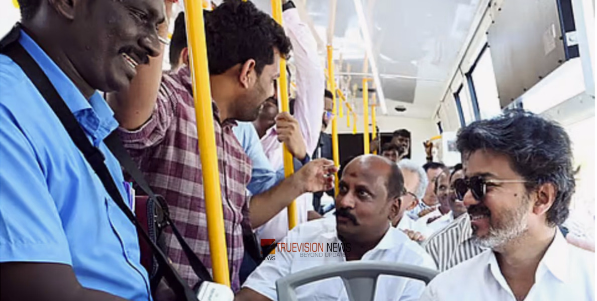  ഇനി യാത്ര കുളിർമയോടെ .....! ഇത്  മുഖ്യമന്ത്രി വിജയിയുടെ ആഗ്രഹം; തമിഴ്‌നാട് സർക്കാർ ഇനി മുതൽ എസി ബസുകൾ മാത്രമേ വാങ്ങുകയുള്ളൂ -  ഗതാഗത മന്ത്രി 