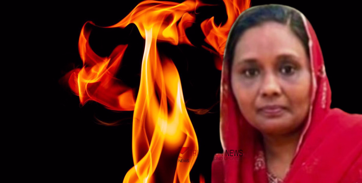  കോഴിക്കോട് തീ കൊളുത്തി ആത്മഹത്യയ്ക്ക് ശ്രമിച്ച യുവതി മരിച്ചു 